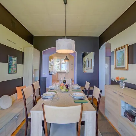Holiday home Easy Panorama Hill - Happy Stresa